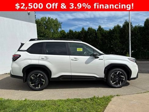 New 2026 Subaru Forester Touring AWD/4WD image 2