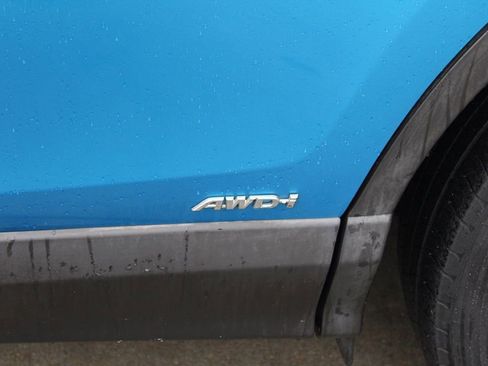 Used 2017 Toyota RAV4 XLE image 11