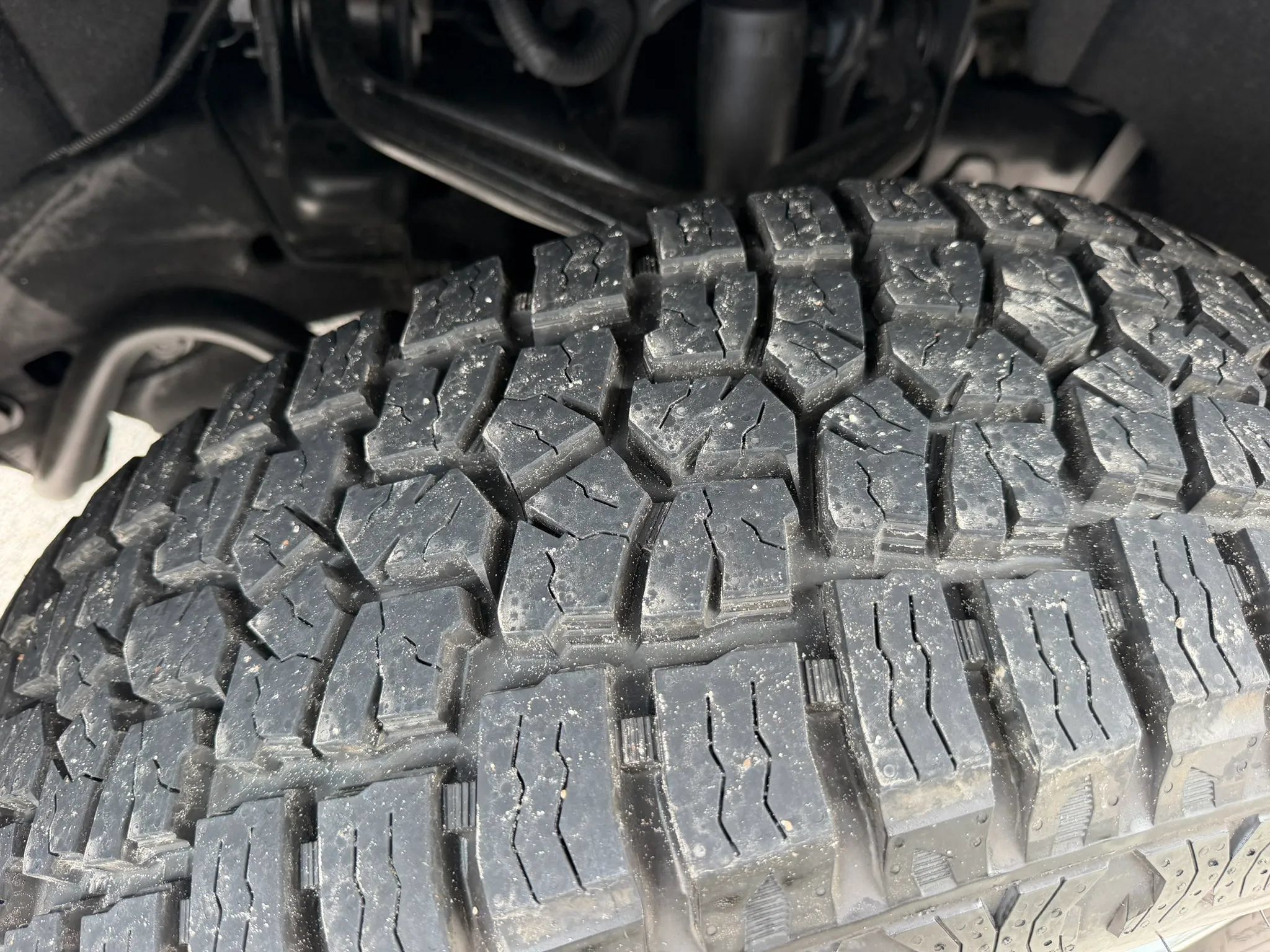 Used 2019 GMC Sierra 2500 SLT w/ Duramax Plus Package AWD/4WD image 39