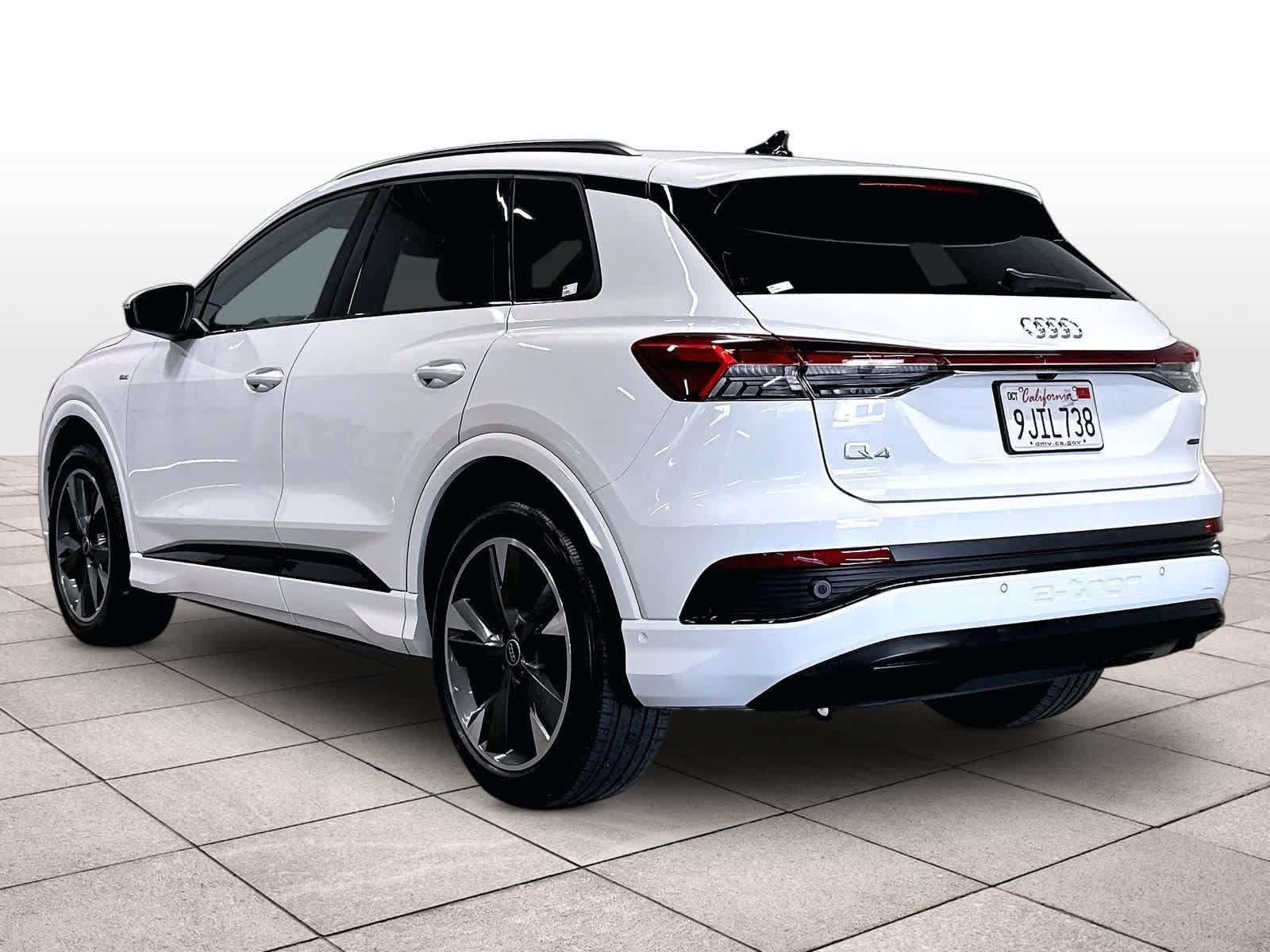 Used 2023 Audi Q4 e-tron Premium Plus AWD/4WD image 13