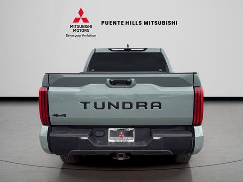 Used 2024 Toyota Tundra Limited AWD/4WD image 6