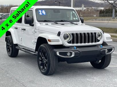 Used 2024 Jeep Wrangler Unlimited Sahara w/ Safety Group