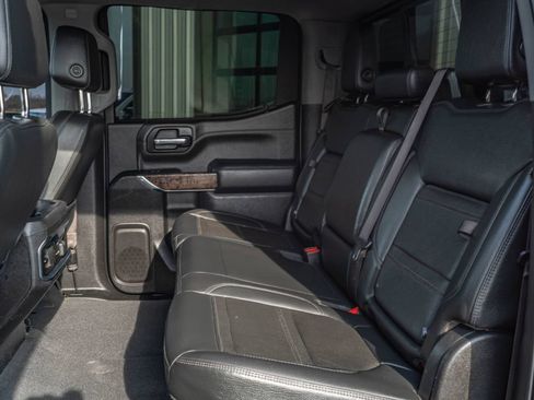 Used 2022 GMC Sierra 1500 Denali w/ Denali Premium Package image 7