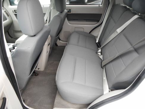 Used 2009 Ford Escape 4WD Hybrid image 18