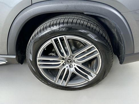 Certified 2023 Mercedes-Benz GLS 450 4MATIC image 40