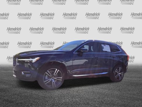 Certified 2021 Volvo XC60 T8 Inscription Expression w/ Climate Package image 7