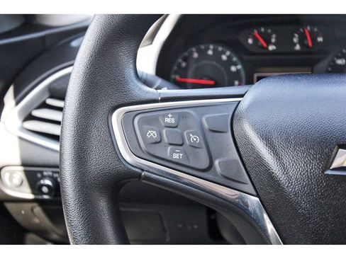 Used 2018 Chevrolet Malibu LS image 19