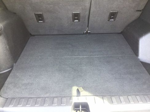 Used 2018 Chevrolet Equinox LT w/ Sun & Infotainment Package image 18