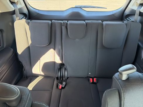 Certified 2025 Subaru Ascent Premium image 21