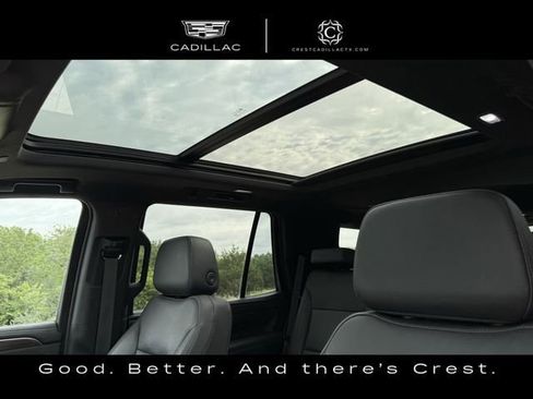 Used 2022 Chevrolet Tahoe Z71 w/ Luxury Package AWD/4WD image 27
