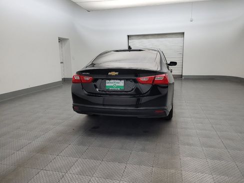 Used 2023 Chevrolet Malibu LS FWD image 7