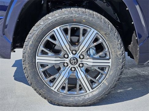 Used 2023 Toyota Tundra Capstone image 10