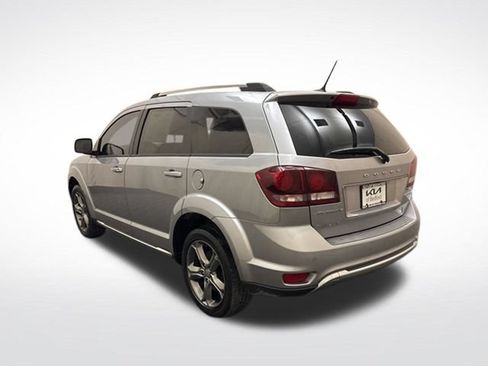 Used 2017 Dodge Journey Crossroad FWD image 7