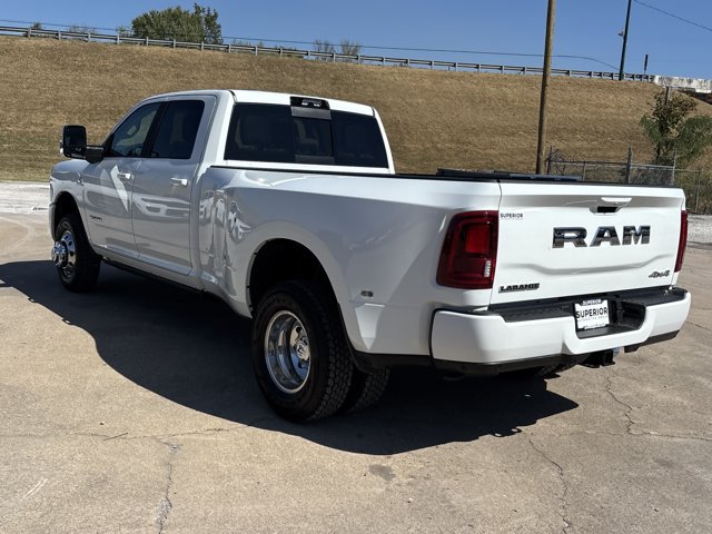 New 2026 RAM 3500 Laramie AWD/4WD image 6