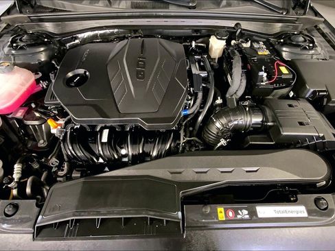 Certified 2025 Kia K5 LXS FWD image 10