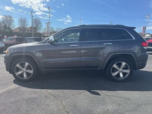 Used 2015 Jeep Grand Cherokee Overland image 2
