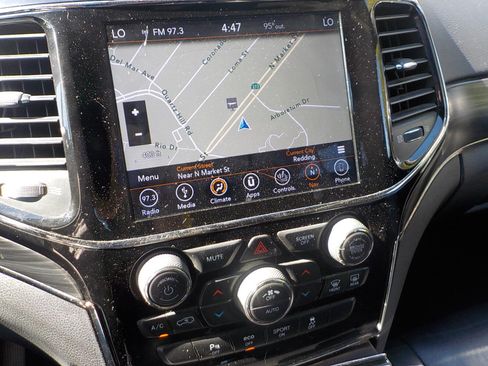Used 2019 Jeep Grand Cherokee Limited X AWD/4WD image 9