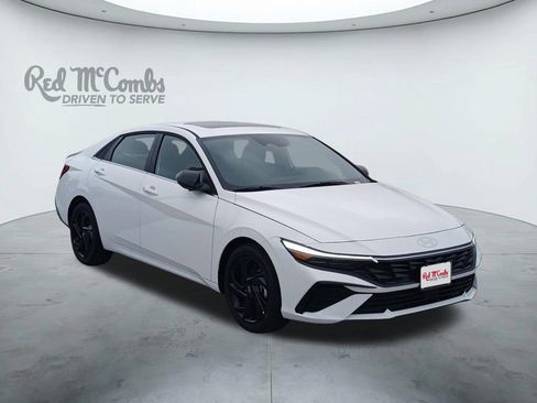 New 2026 Hyundai Elantra SEL Sport Premium FWD image 7