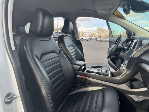 Used 2022 Ford Edge SEL AWD/4WD image 35