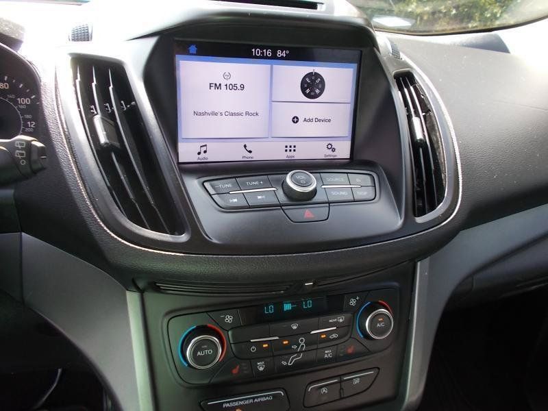 Used 2017 Ford Escape SE w/ Equipment Group 201A FWD image 31