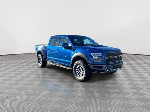 Used 2018 Ford F150 Raptor w/ Equipment Group 802A Luxury image 2
