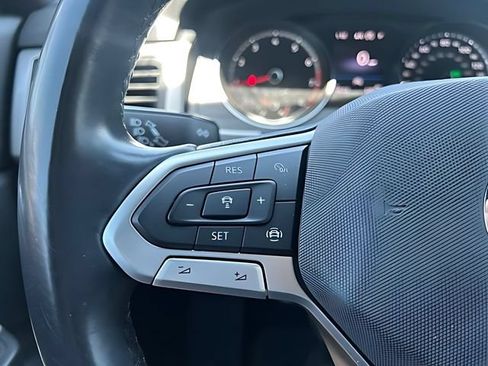 Used 2020 Volkswagen Atlas Cross Sport SE w/ Towing Package AWD/4WD image 27