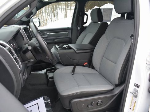 Used 2022 RAM 1500 Big Horn image 9