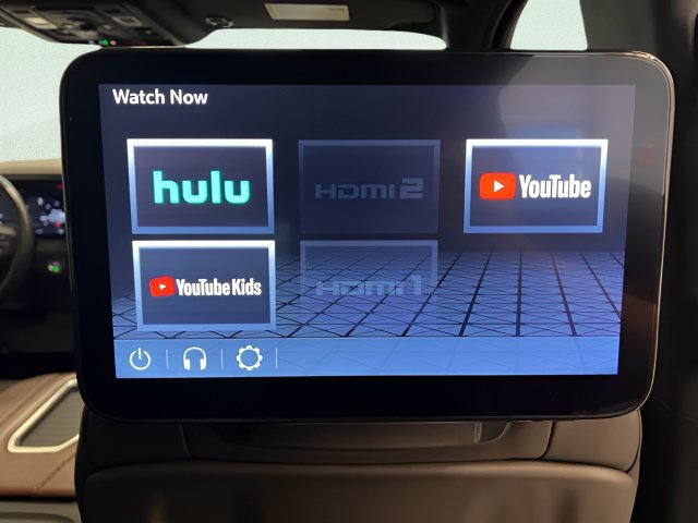 Certified 2024 GMC Yukon Denali Ultimate w/ LPO, Illumination Package AWD/4WD image 13