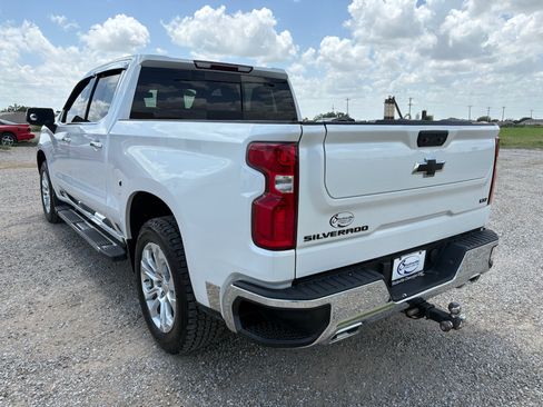 Used 2023 Chevrolet Silverado 1500 LTZ w/ LTZ Premium Package AWD/4WD image 7