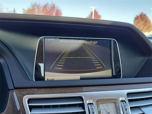 Used 2015 Mercedes-Benz E 350 4MATIC Sedan image 23