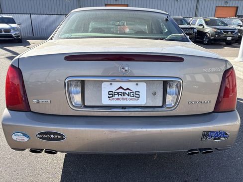 Used 2004 Cadillac De Ville image 4