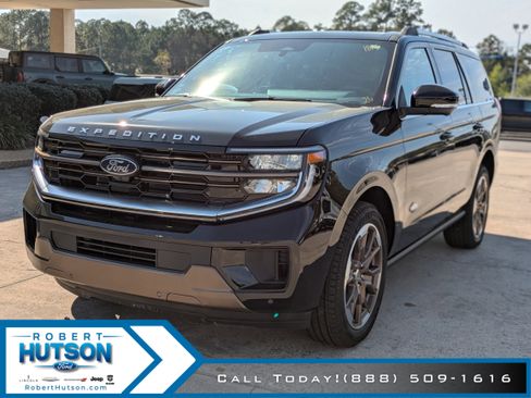 New 2026 Ford Expedition King Ranch image 2