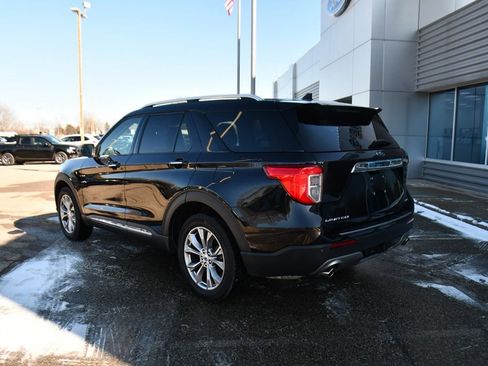 Used 2023 Ford Explorer Limited w/ Equipment Group 301A image 4