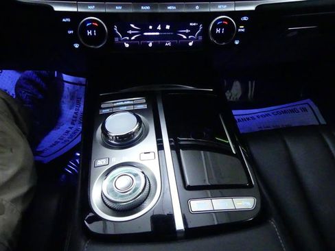 Used 2023 Genesis G80 2.5T image 18