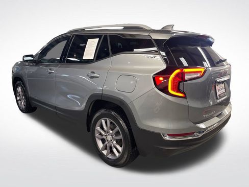 Used 2023 GMC Terrain SLT w/ LPO, Floor Liner Package AWD/4WD image 3