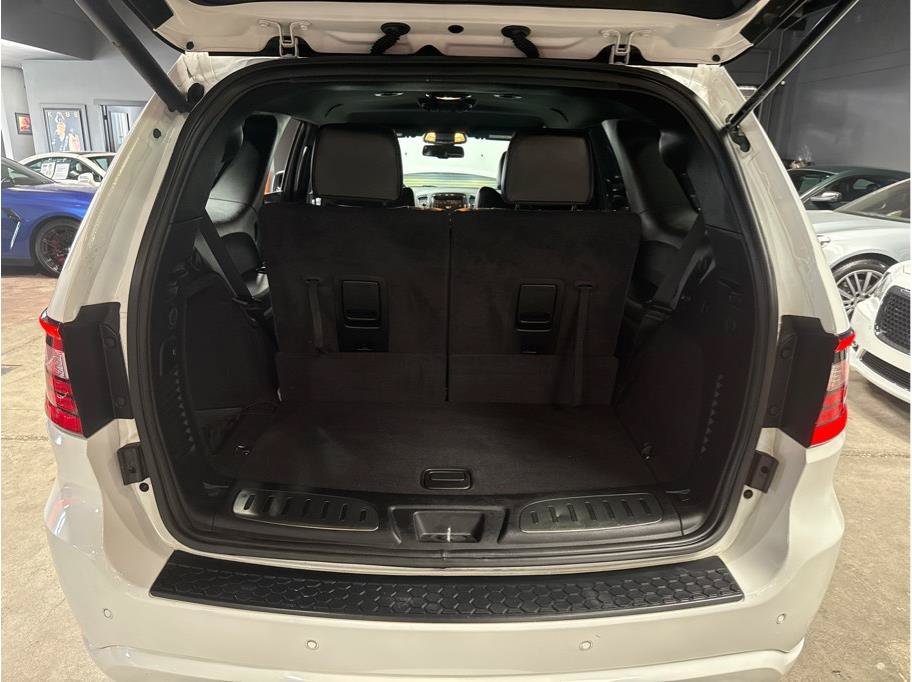 Used 2016 Dodge Durango R/T w/ Blacktop Package RWD image 17