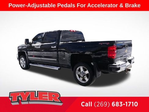 Used 2016 Chevrolet Silverado 2500 LTZ w/ Duramax Plus Package image 5