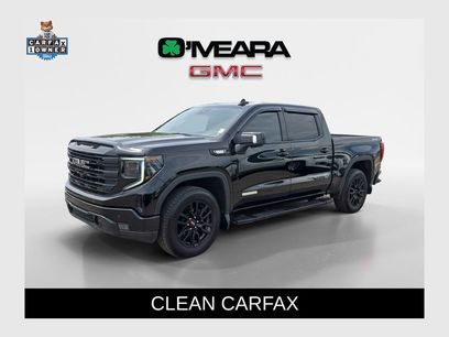 Used 2025 GMC Sierra 1500 Elevation w/ Elevation Premium Package