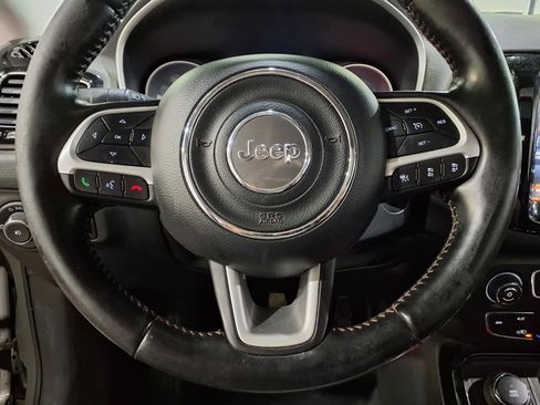 Certified 2021 Jeep Compass Limited w/ Sun and Sound Group AWD/4WD image 10