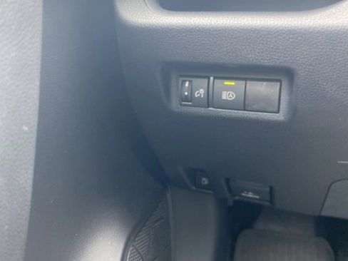 Used 2024 Toyota RAV4 XLE image 13