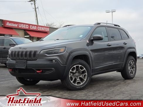 Used 2021 Jeep Cherokee Trailhawk image 1