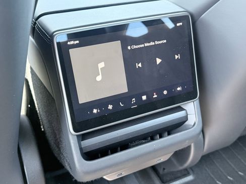 Used 2025 Tesla Model 3 RWD image 48