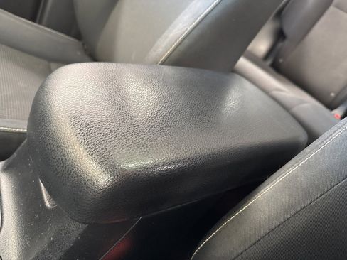 Used 2016 Toyota RAV4 XLE image 32