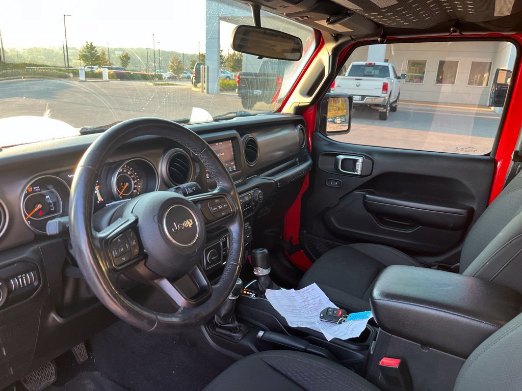 Used 2019 Jeep Wrangler Unlimited Sport S AWD/4WD image 6