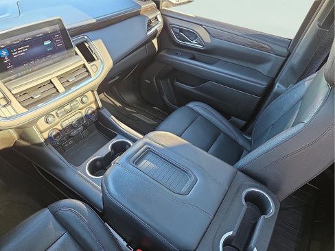 Used 2021 Chevrolet Tahoe Z71 w/ Rear Media and Nav Package image 12