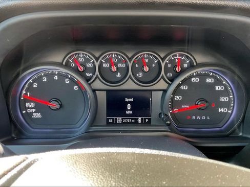 Used 2023 Chevrolet Silverado 1500 Custom Trail Boss w/ LPO, Dark Essentials Package AWD/4WD image 10