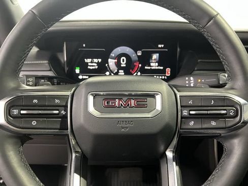 Certified 2024 GMC Acadia Elevation w/ Black Edition FWD image 21