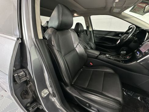 Used 2020 Nissan Maxima 3.5 SL w/ Floor Mat Group FWD image 27