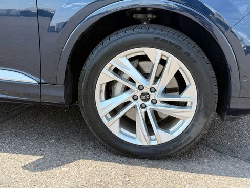Used 2024 Audi Q7 3.0T Premium Plus AWD/4WD image 6