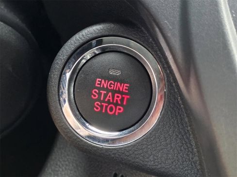 Used 2025 Subaru Forester Limited image 23